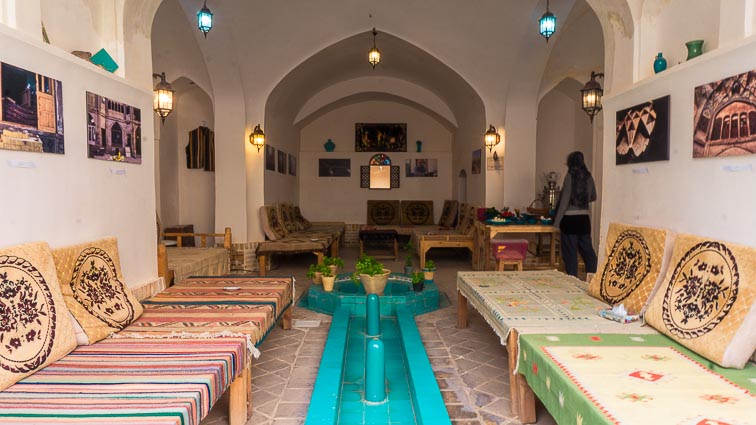 Iran Backpacking. Noghli Guesthouse, Kashan, Iran